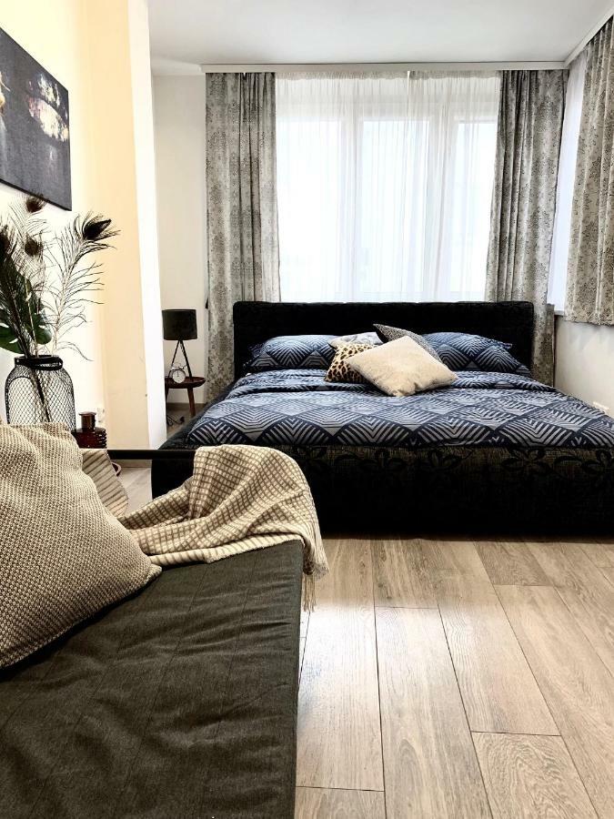 Oldtown Safari Lodge Bratislava Esterno foto